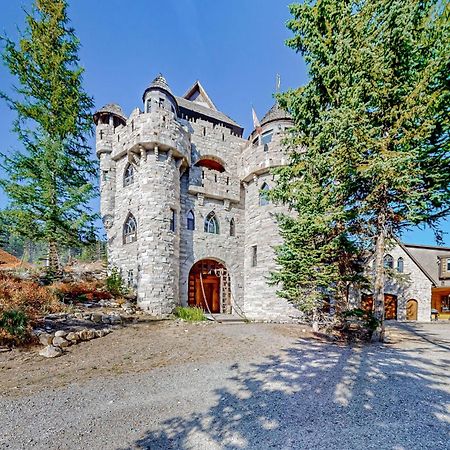 Schweitzer Castle Villa Sandpoint Bagian luar foto