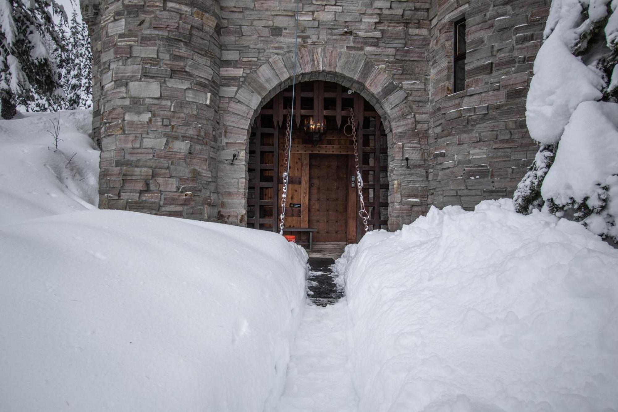 Schweitzer Castle Villa Sandpoint Bagian luar foto