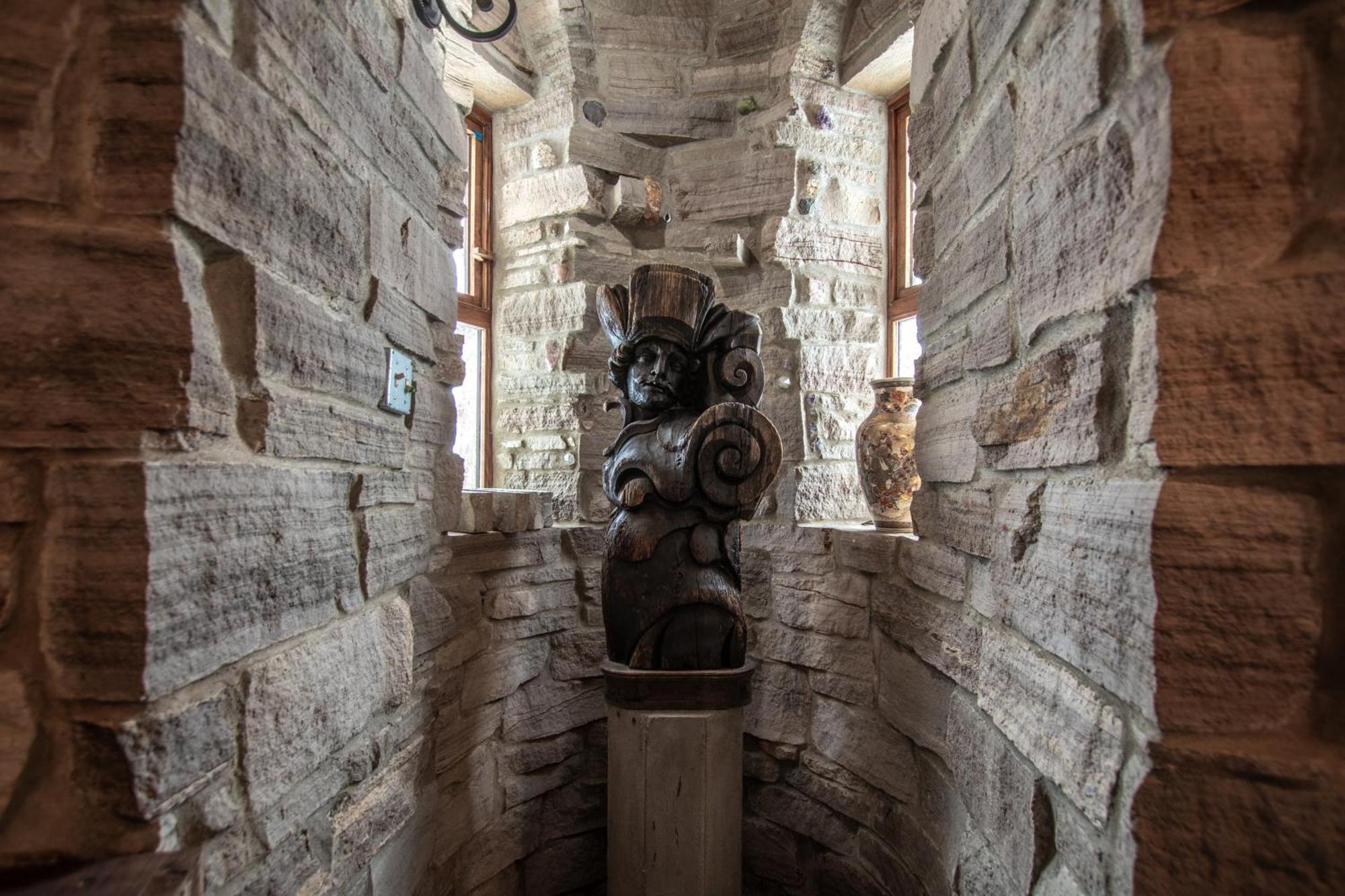 Schweitzer Castle Villa Sandpoint Bagian luar foto