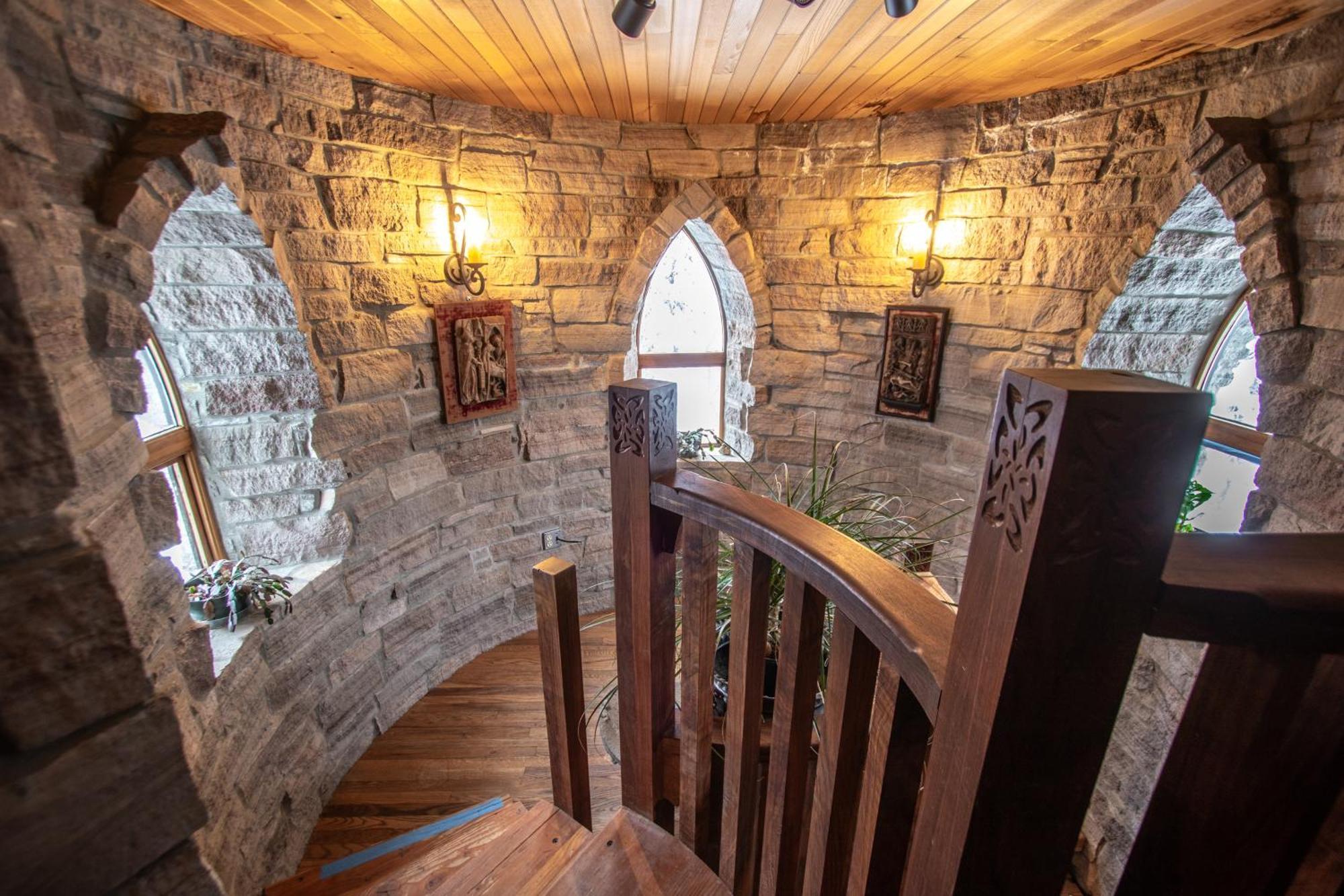 Schweitzer Castle Villa Sandpoint Bagian luar foto