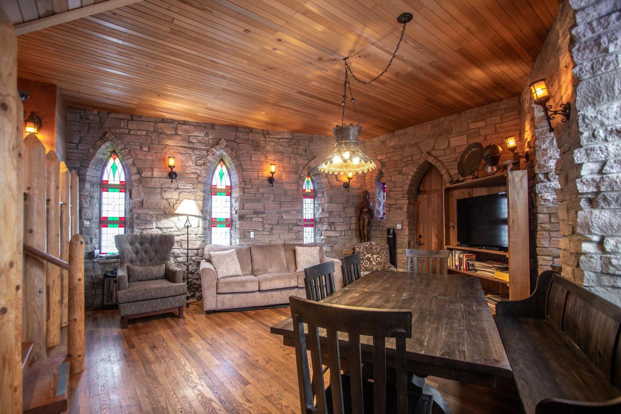 Schweitzer Castle Villa Sandpoint Bagian luar foto