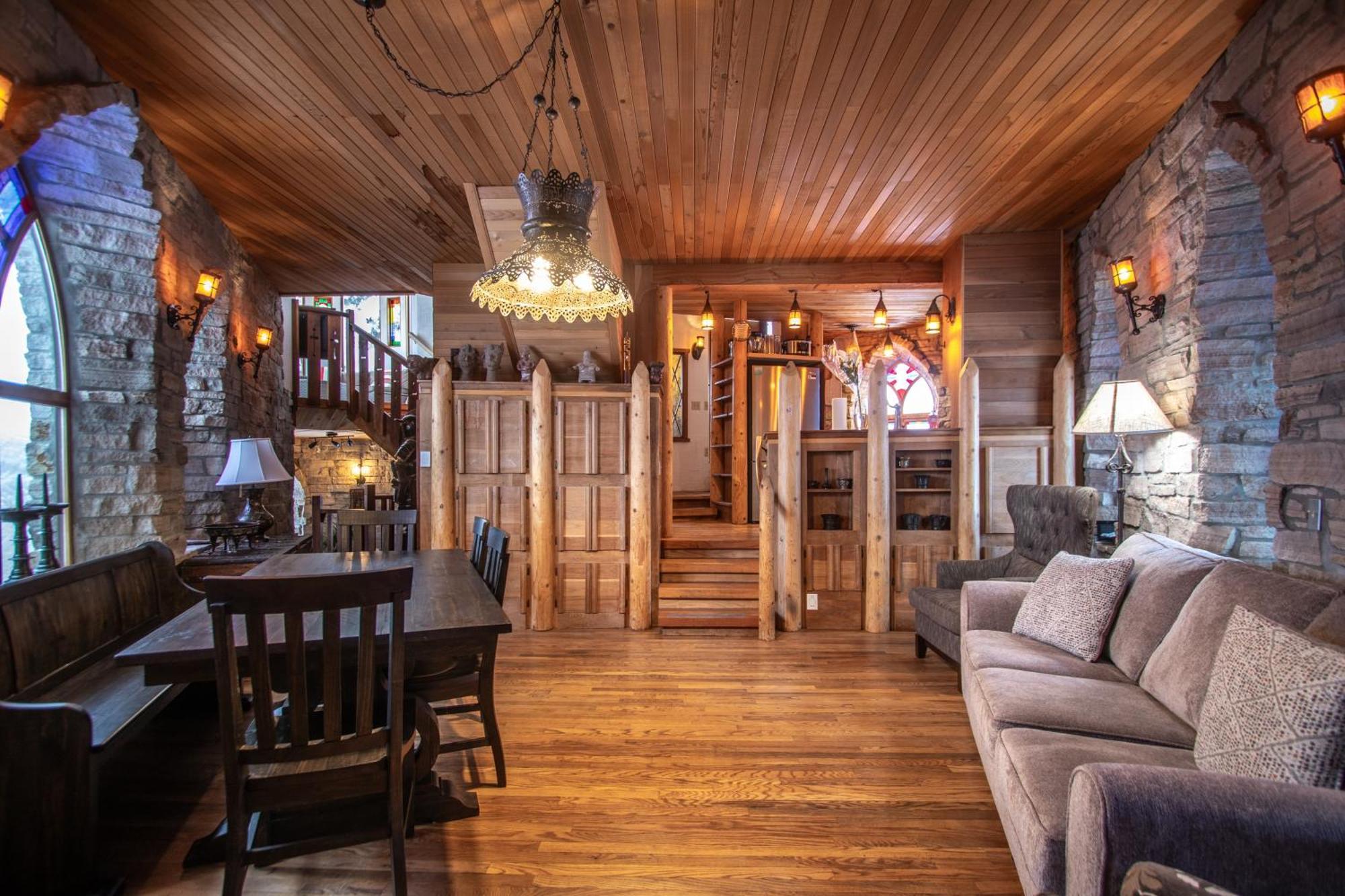 Schweitzer Castle Villa Sandpoint Bagian luar foto